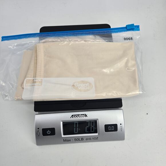 VTG Vanity Fair Cream Side Slit Lace Trim Slip Skirt Size MD Coquette Cottage - Picture 10 of 10